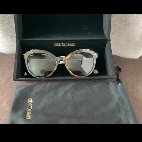 Roberto Cavalli | Accessories | Roberto Cavalli Sunglasses  display picture 2